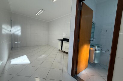 🏡 Casa de Fundos para Locação – Jardim Nossa Senhora das Graças | Mogi Guaçu/SP