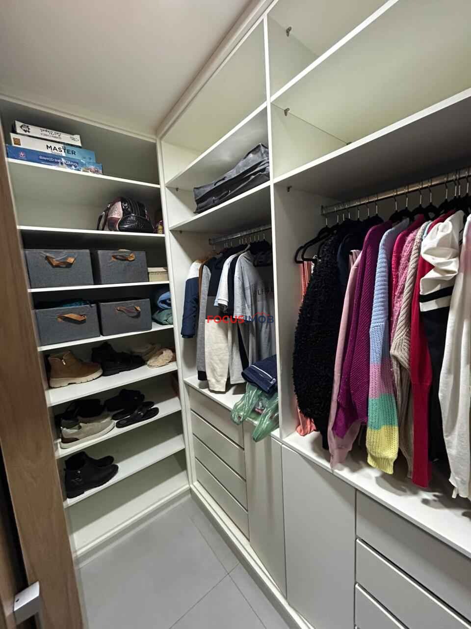 Apartamento Mobiliado para Alugar com 52 m², 2 Quartos e 2 banheiros, 1 Vaga coberta, R$2.500,00 Mensal