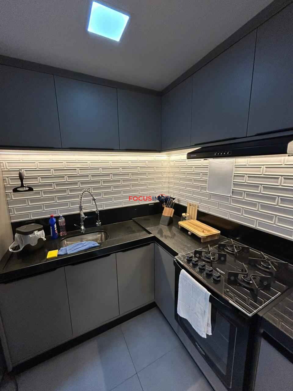 Apartamento Mobiliado para Alugar com 52 m², 2 Quartos e 2 banheiros, 1 Vaga coberta, R$2.500,00 Mensal