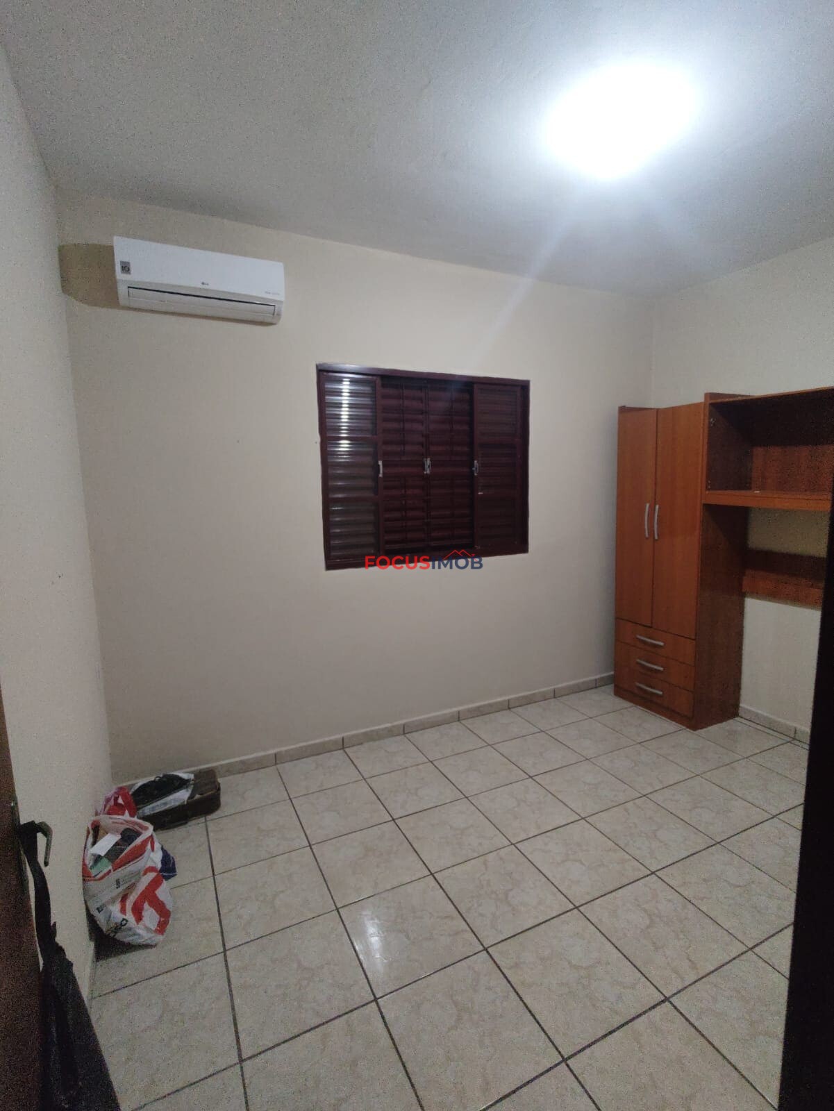 Chácara à Venda com 1.340 m², Piscina e Área de Lazer Completa