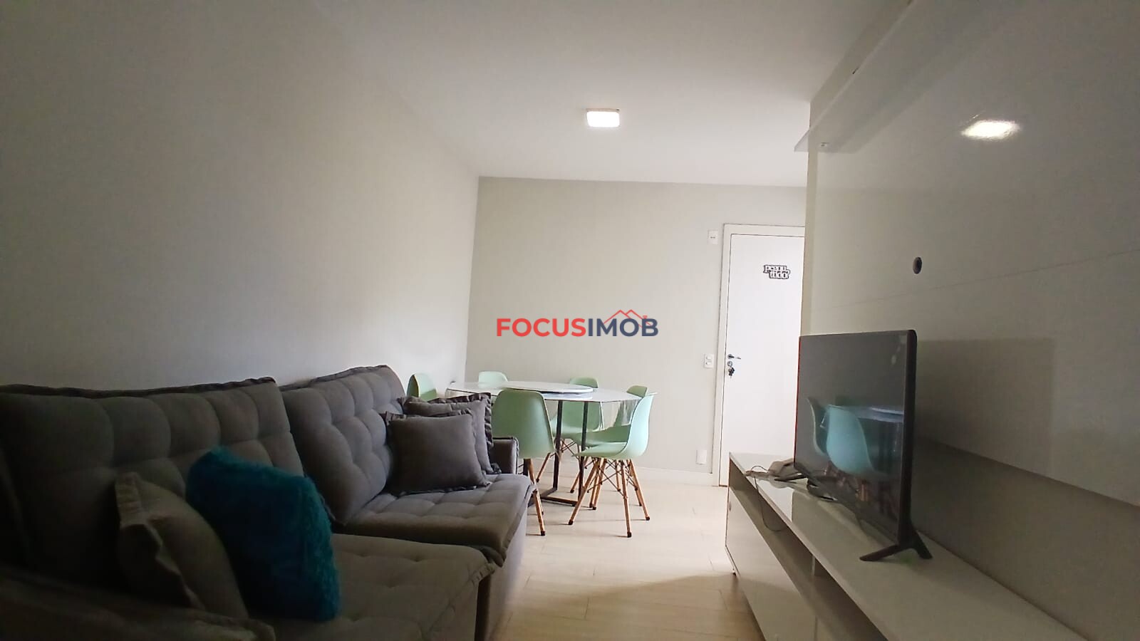 Apartamento pra venda Condomínio Residencial Paris