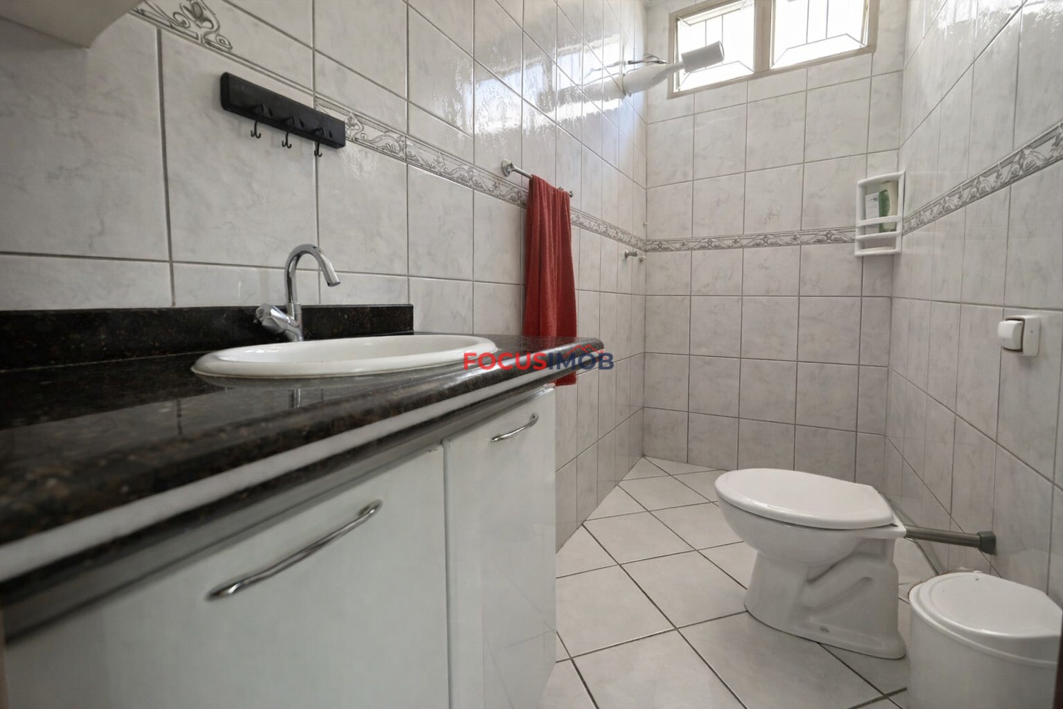 Exclusividade: Casa à venda com 3 Dormitórios em Terreno de 300 m² – Conforto e Amplo Espaço