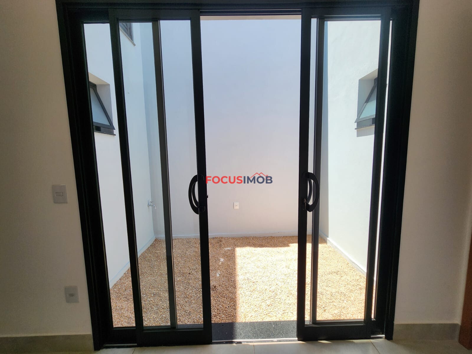 Casa à Venda – 3 Dormitórios com Suíte | Excelente Localização