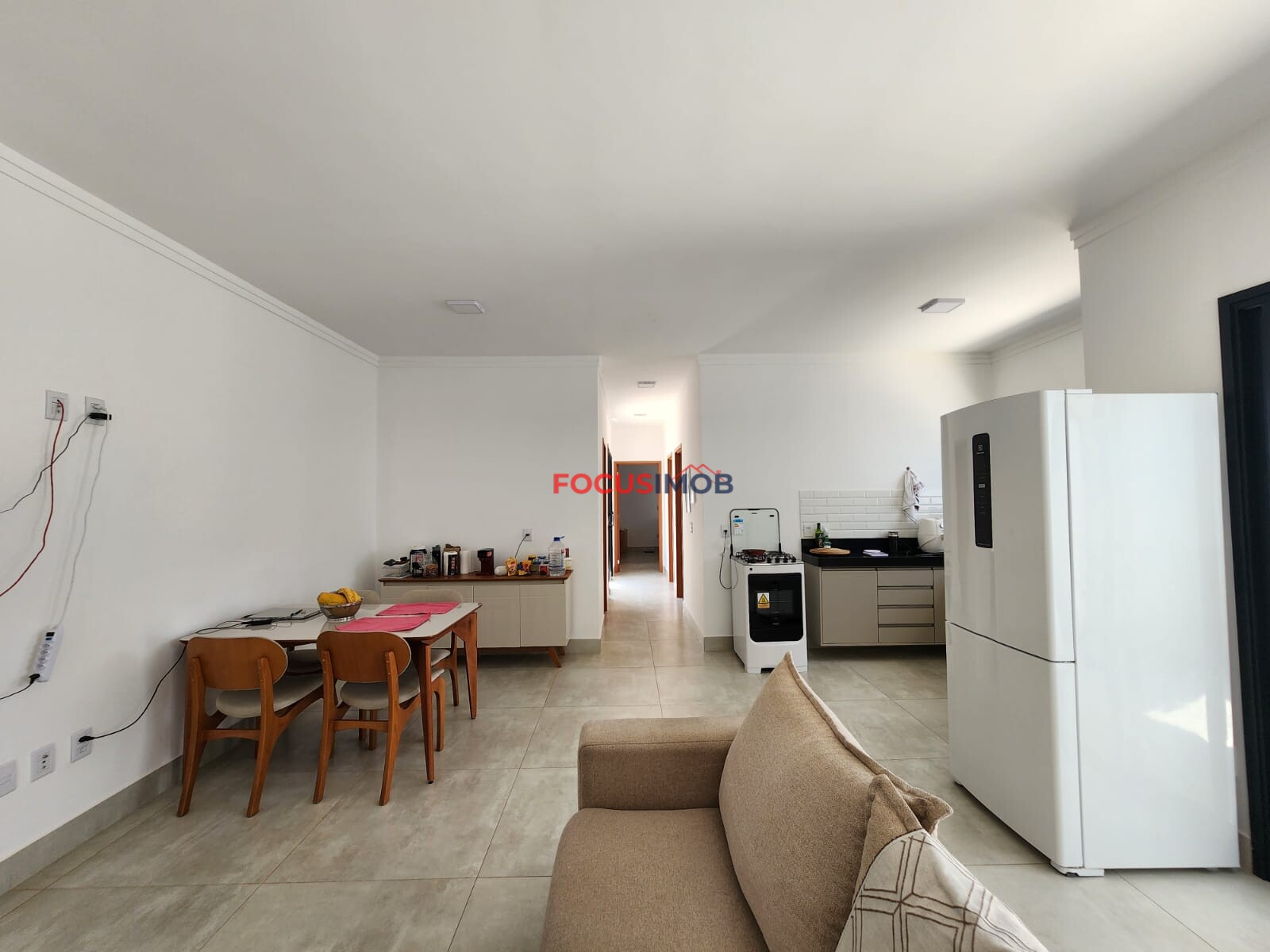 Casa à Venda – 3 Dormitórios com Suíte | Excelente Localização