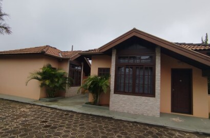 Pousada à Venda em Monte Sião – Funcionando e Lucrativa