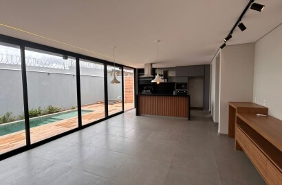 🏡✨ RESIDÊNCIA DE ALTO PADRÃO PARA LOCAÇÃO – CONDOMÍNIO CALIFÓRNIA | ESTIVA GERBI/SP