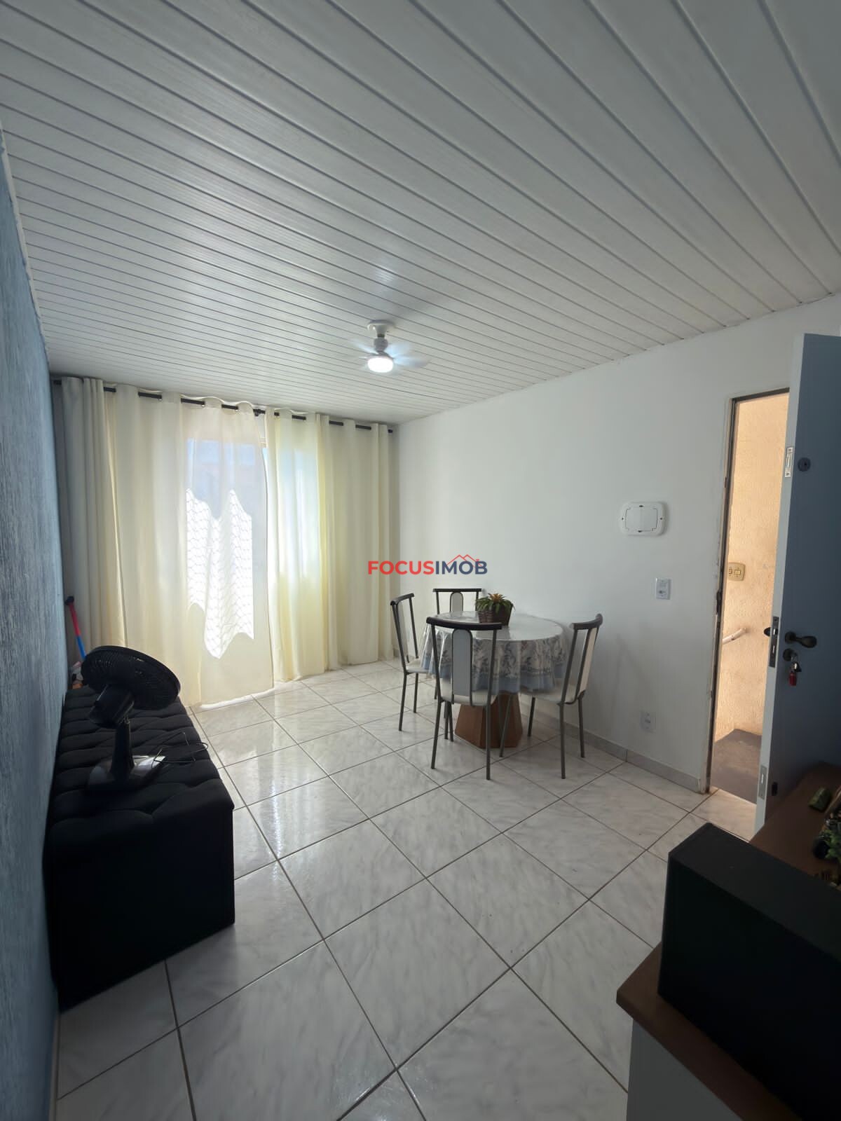 Apartamento Piso Superior para Locação – Condomínio Moacir Gurzone | Mogi Guaçu/SP