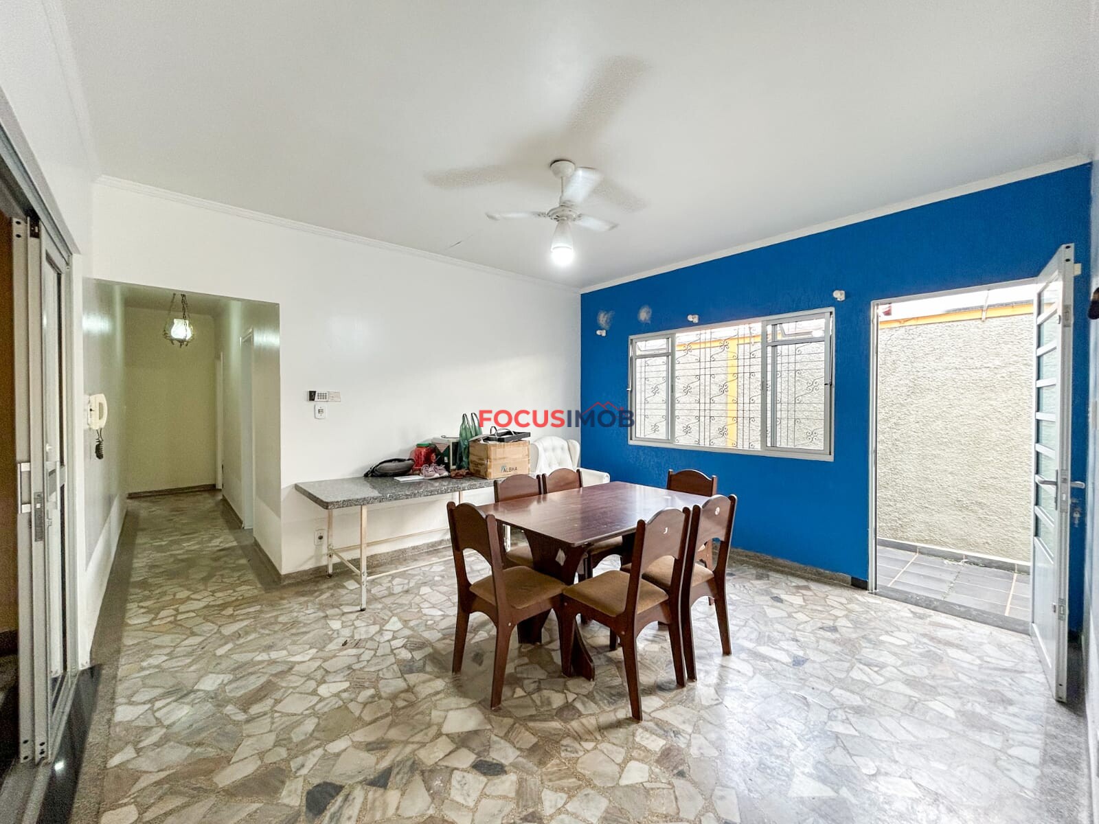 Casa Ampla com Edícula