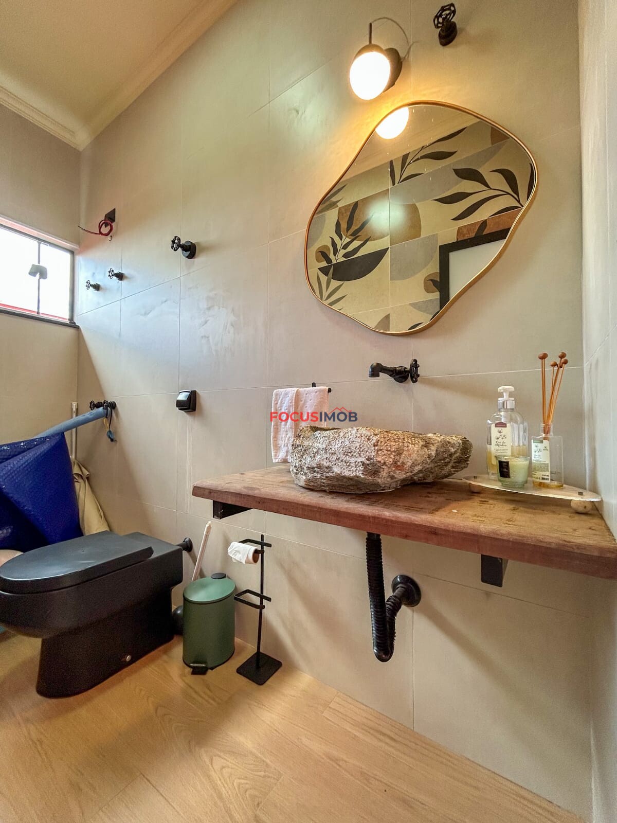 Excelente Oportunidade! Casa com Piscina e Área de Lazer