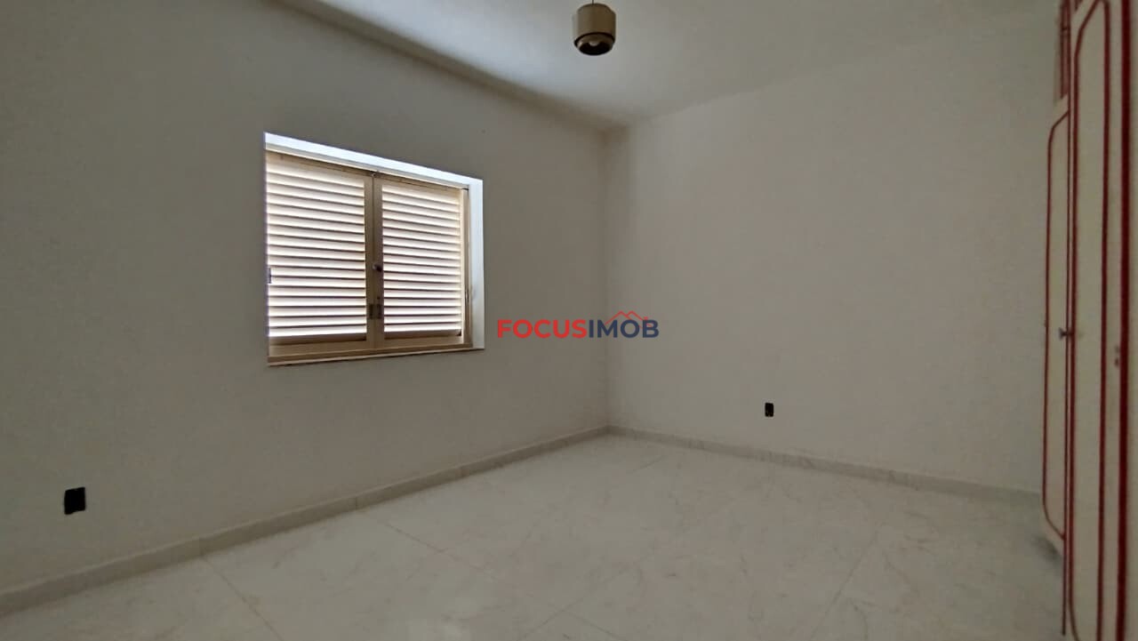 🏡 CASA AMPLA COM 3 QUARTOS + EDÍCULA PARA LOCAÇÃO – JD. SANTO ANTÔNIO | MOGI GUAÇU