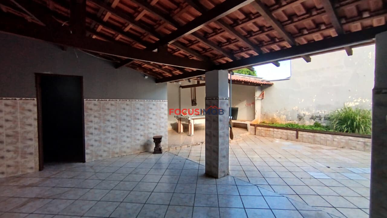 Casa com dois dormitórios terreno de 250m2 -  Mogi Guaçu/SP