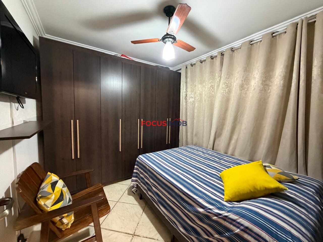 CASA A VENDA NO CONDOMINIO ARAUCARIAS QUE ACEITA CHACARA COMO PERMUTA