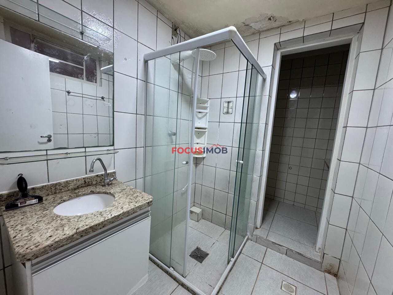 Casa com 4 Quartos e 4 banheiros à Venda, 289 m² por R$ 600.000