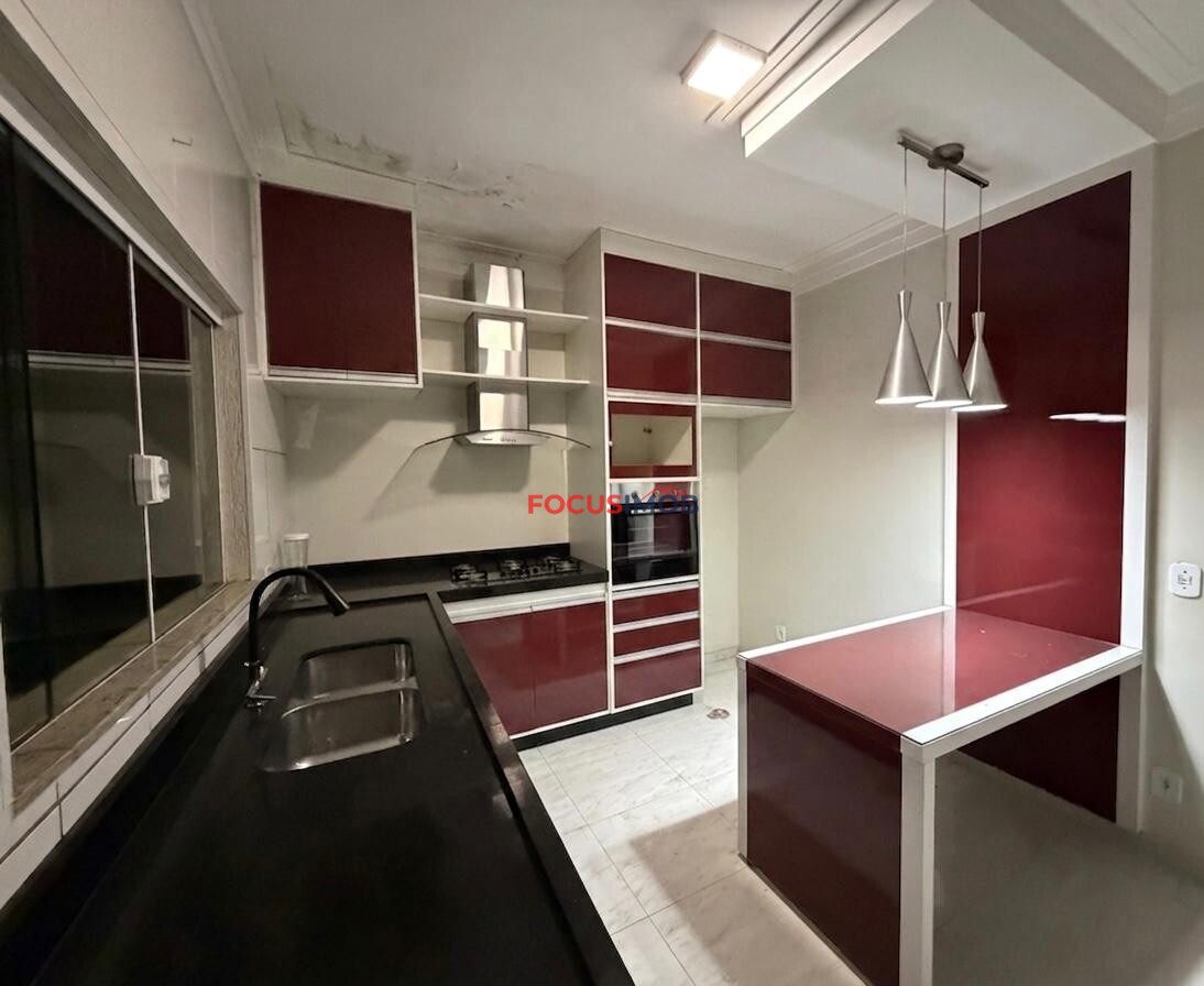 CASA À VENDA RESIDENCIAL SANTA CRUZ MOGI GUAÇU