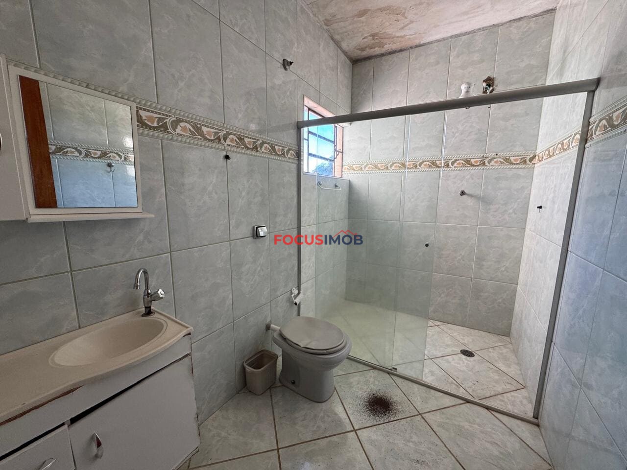 Chácara à Venda – Porteira Fechada | 1.000 m² de Conforto, Lazer e Tranquilidade