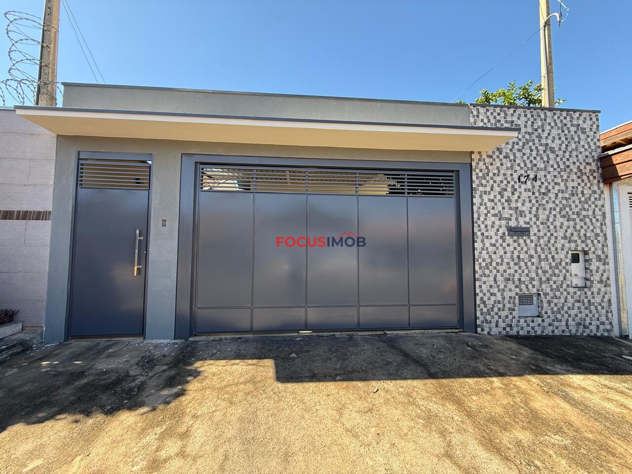 CASA À VENDA JD ARAUCÁRIAS MOGI GUAÇU