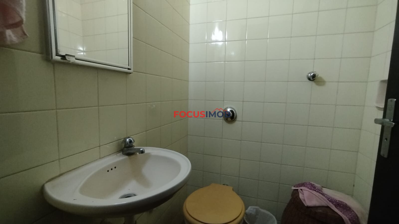 Casa com três dormitorio e Edicula na nova Itapira