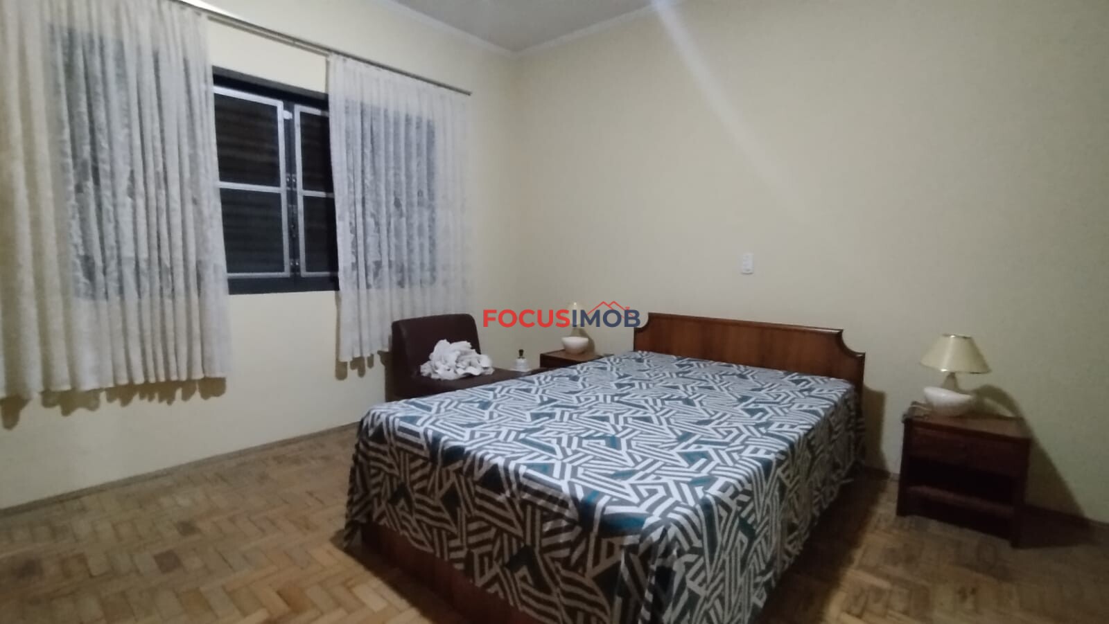 Casa com três dormitorio e Edicula na nova Itapira