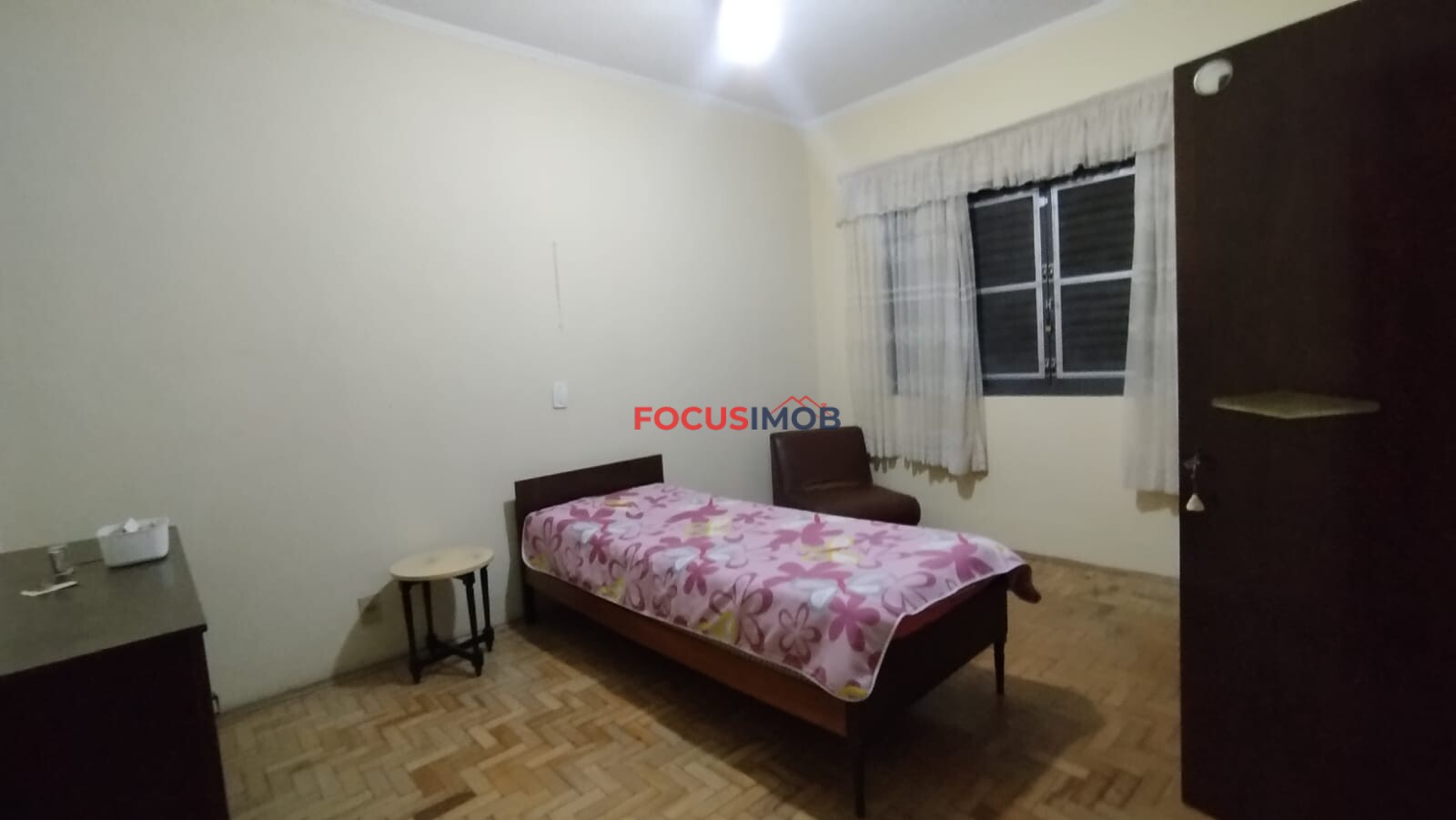 Casa com três dormitorio e Edicula na nova Itapira