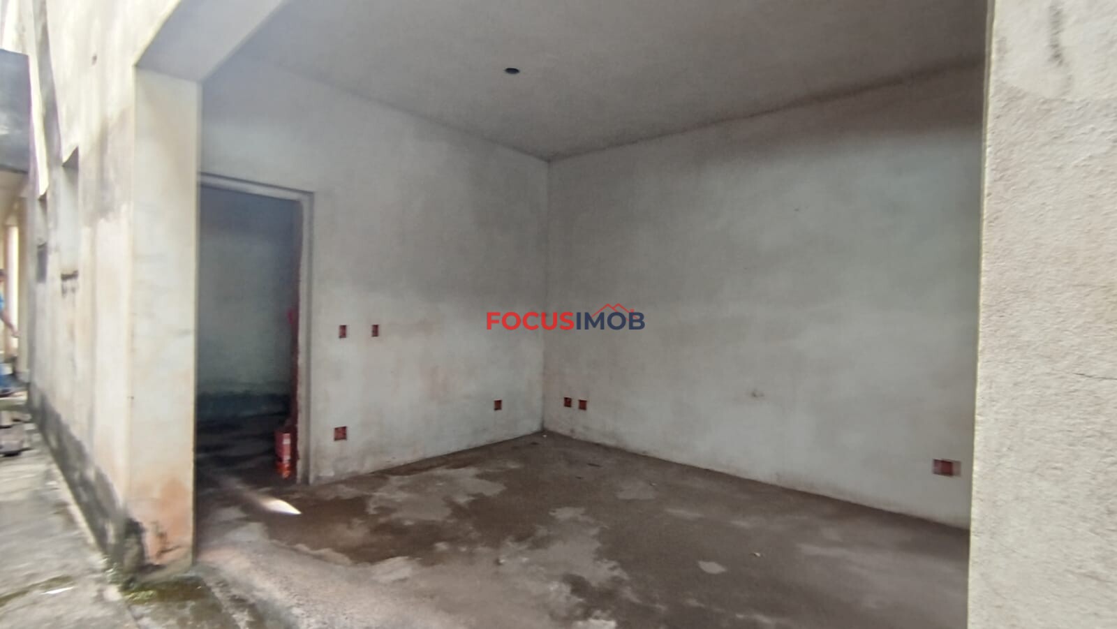Prédio Comercial no Centro de Itapira - 3 Rendas Garantida! Salas, Lojas ou Airb