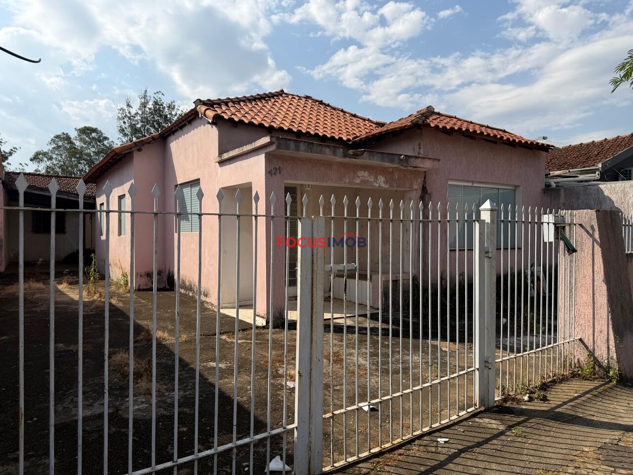 CASA A VENDA OPORTUNIDADE VILA PARAISO DUAS CASAS MOGI GUAÇU