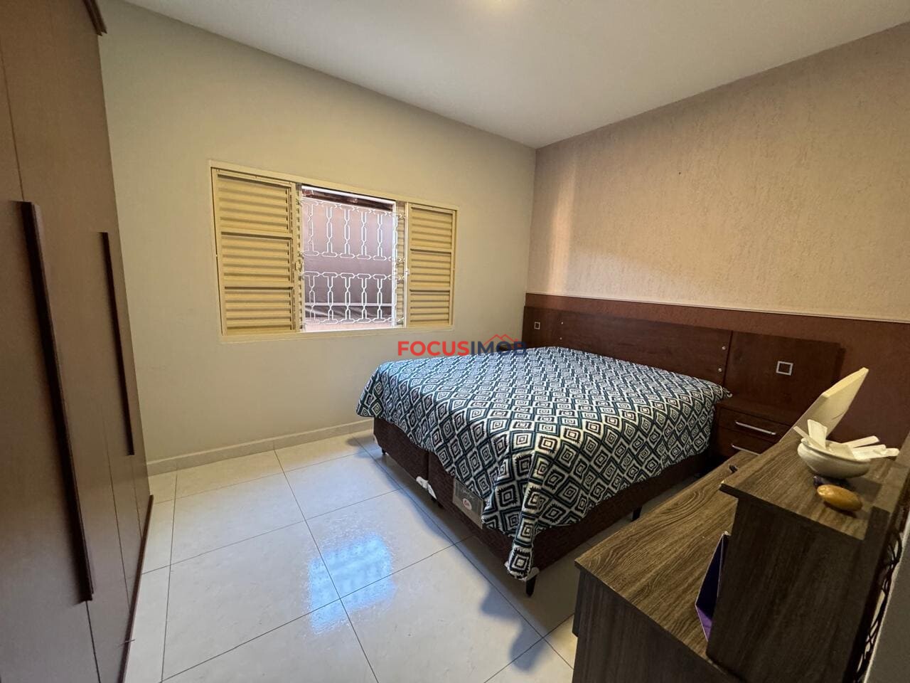 Casa à Venda no Jardim Fantinato – 2 Dormitórios, Suíte e Amplo Quintal