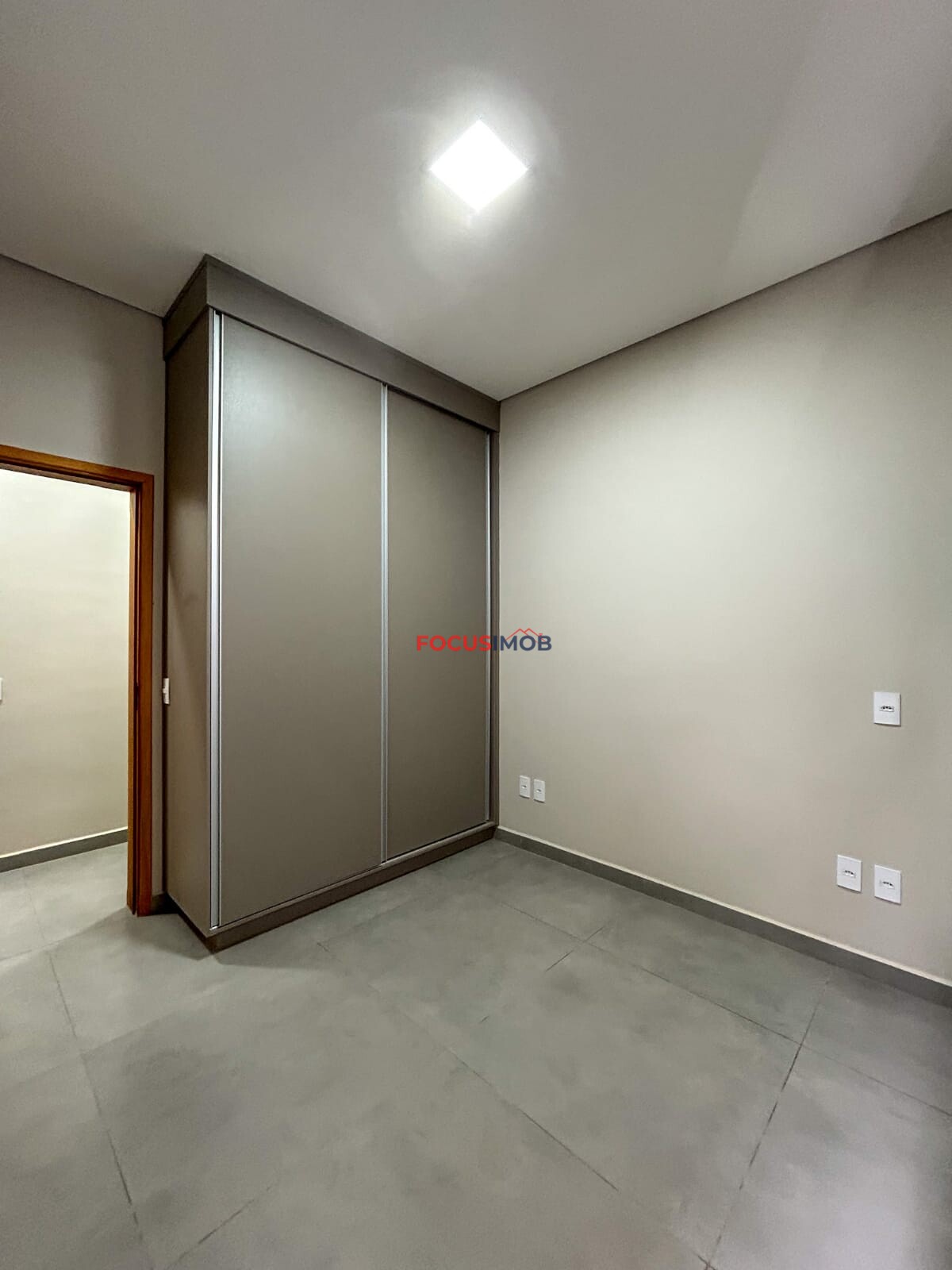Casa a Venda Condomínio Santa Mônica III, Mogi Guaçu-SP