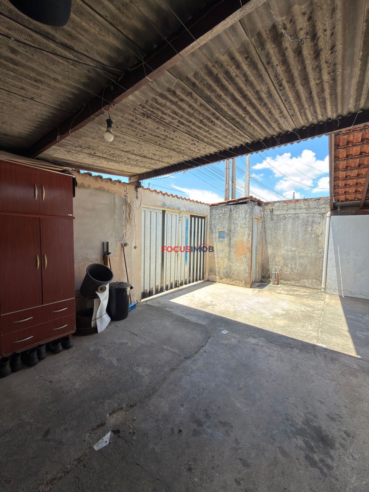 CASA A VENDA NO JARDIM SANTA TEREZINHA