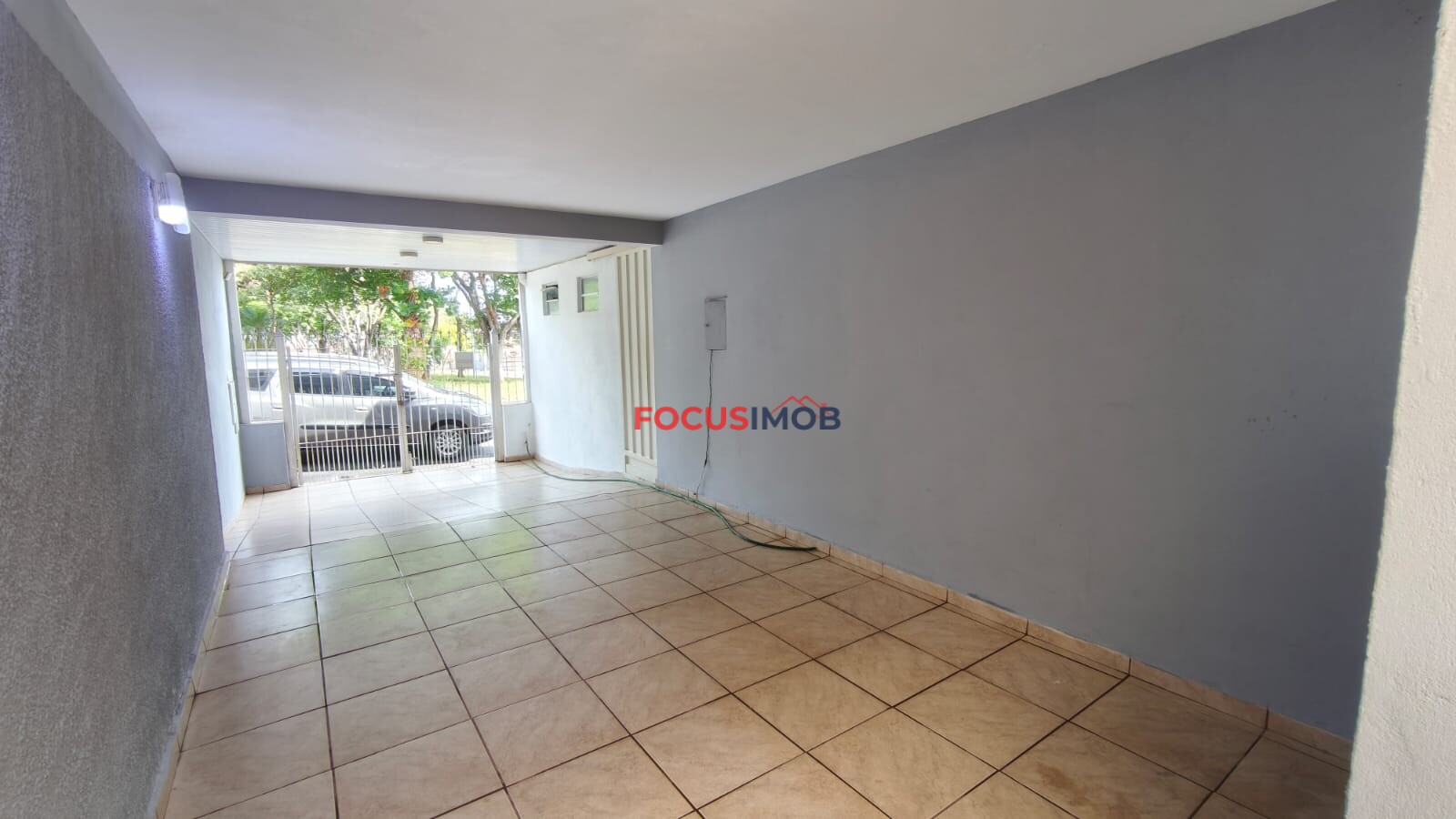 Casa com Ponto Comercial à Venda no Bairro Centenário – Excelente Oportunidade para Morar e Empreender