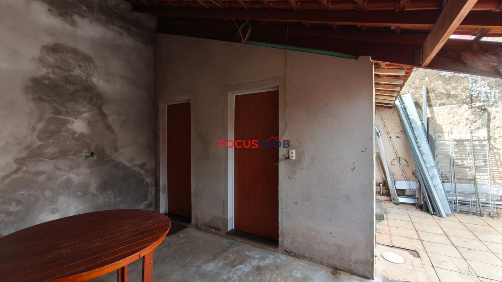 Casa com Ponto Comercial à Venda no Bairro Centenário – Excelente Oportunidade para Morar e Empreender