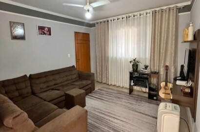 Casa à Venda no Condomínio Aroeiras – Jardim Cristina