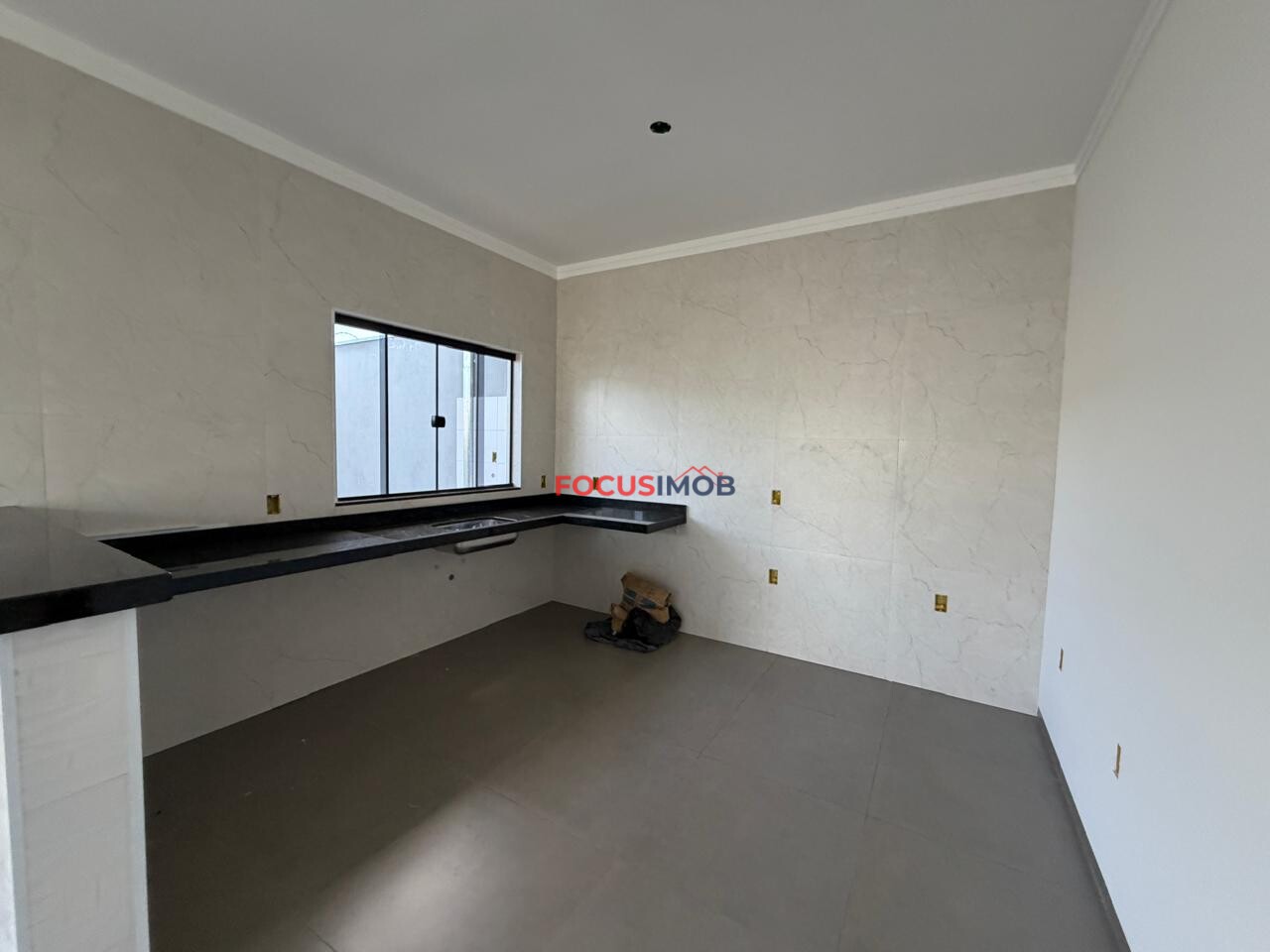🏡 Casa Nova com Quintal Amplo e Excelente Aproveitamento de Espaço – R$ 330.000,00
