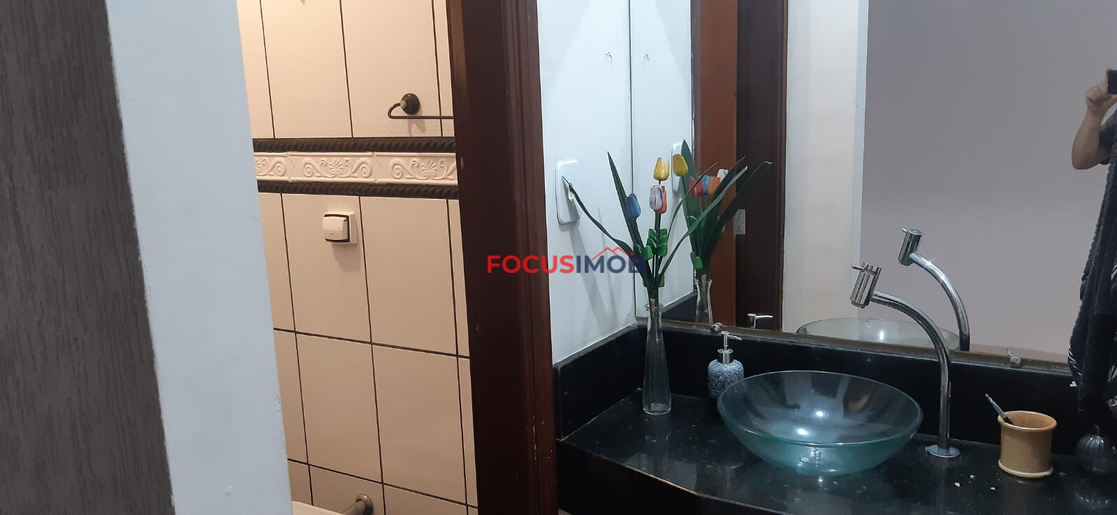 Casa em Condomínio com Suíte, Closet e Planejados – Excelente Localização!