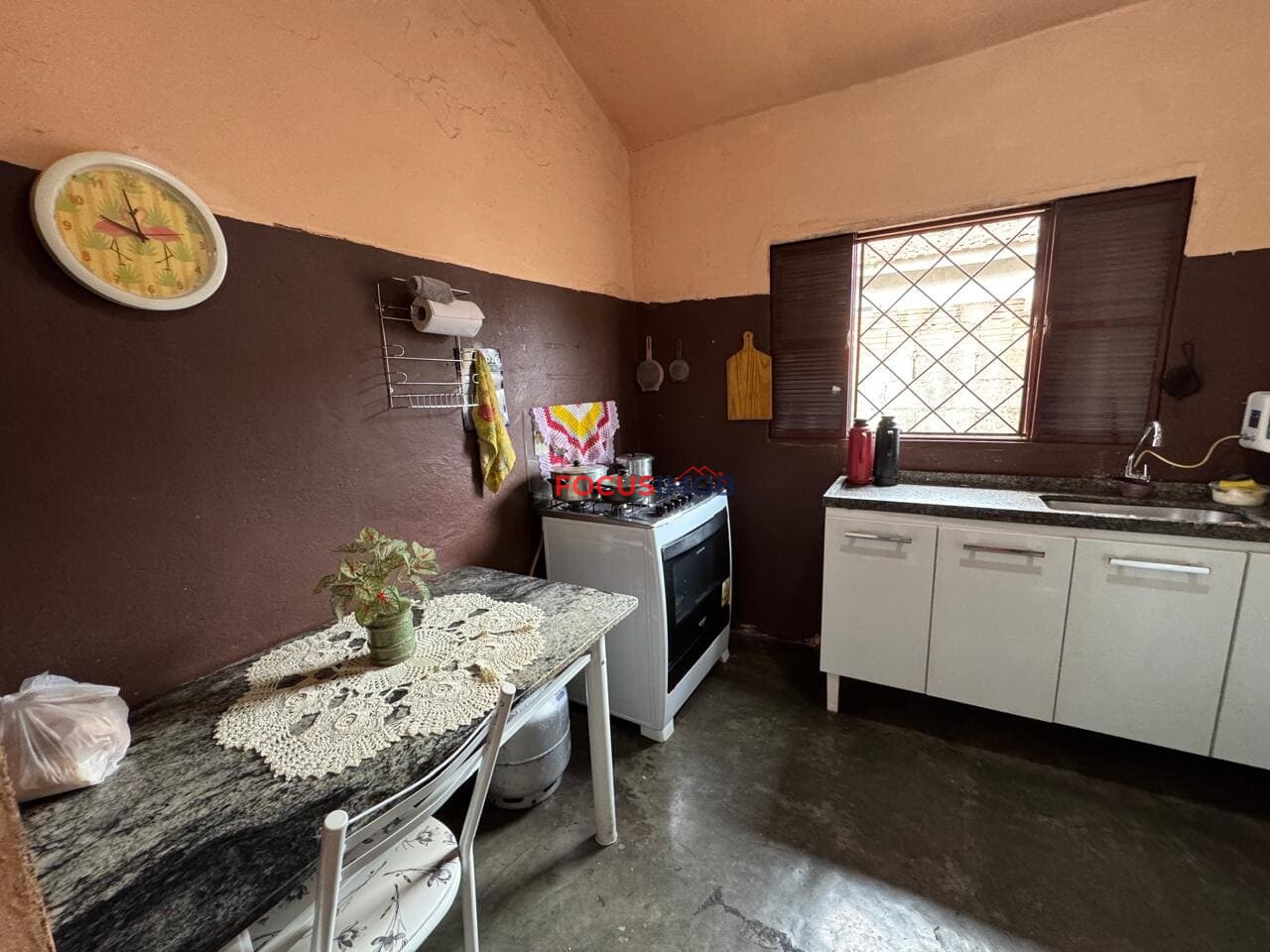 Casa no Zaniboni com Edícula nos Fundos e Quintal Amplo
