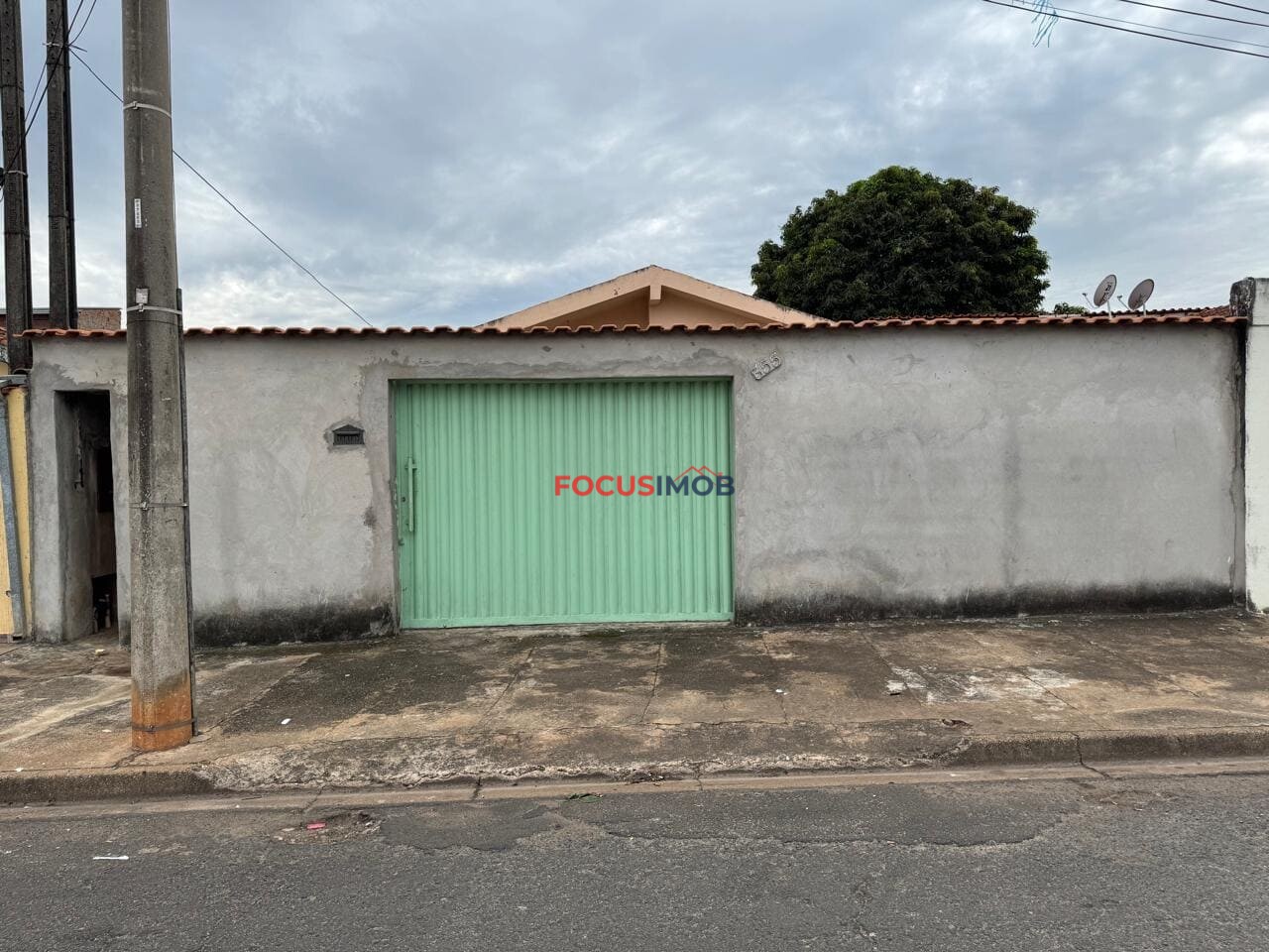 Casa no Zaniboni com Edícula nos Fundos e Quintal Amplo