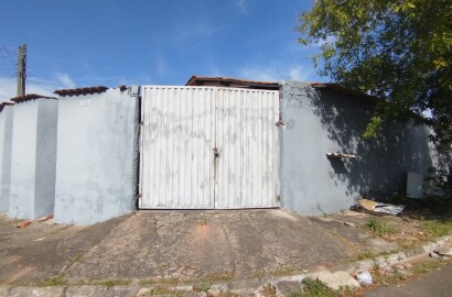 🏡 Oportunidade em Itapira! Casa com 3 Dormitórios e Excelente Potencial de Reforma – R$ 199.900