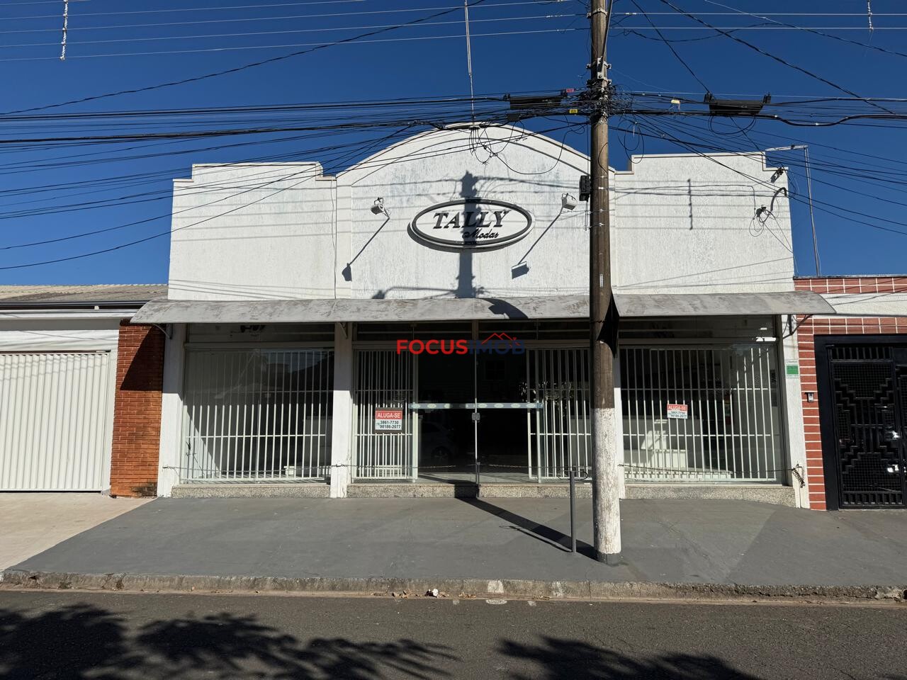 Salão Comercial de 140 m² com Mezanino na Avenida Londrina – Ypê II – Mogi Guaçu