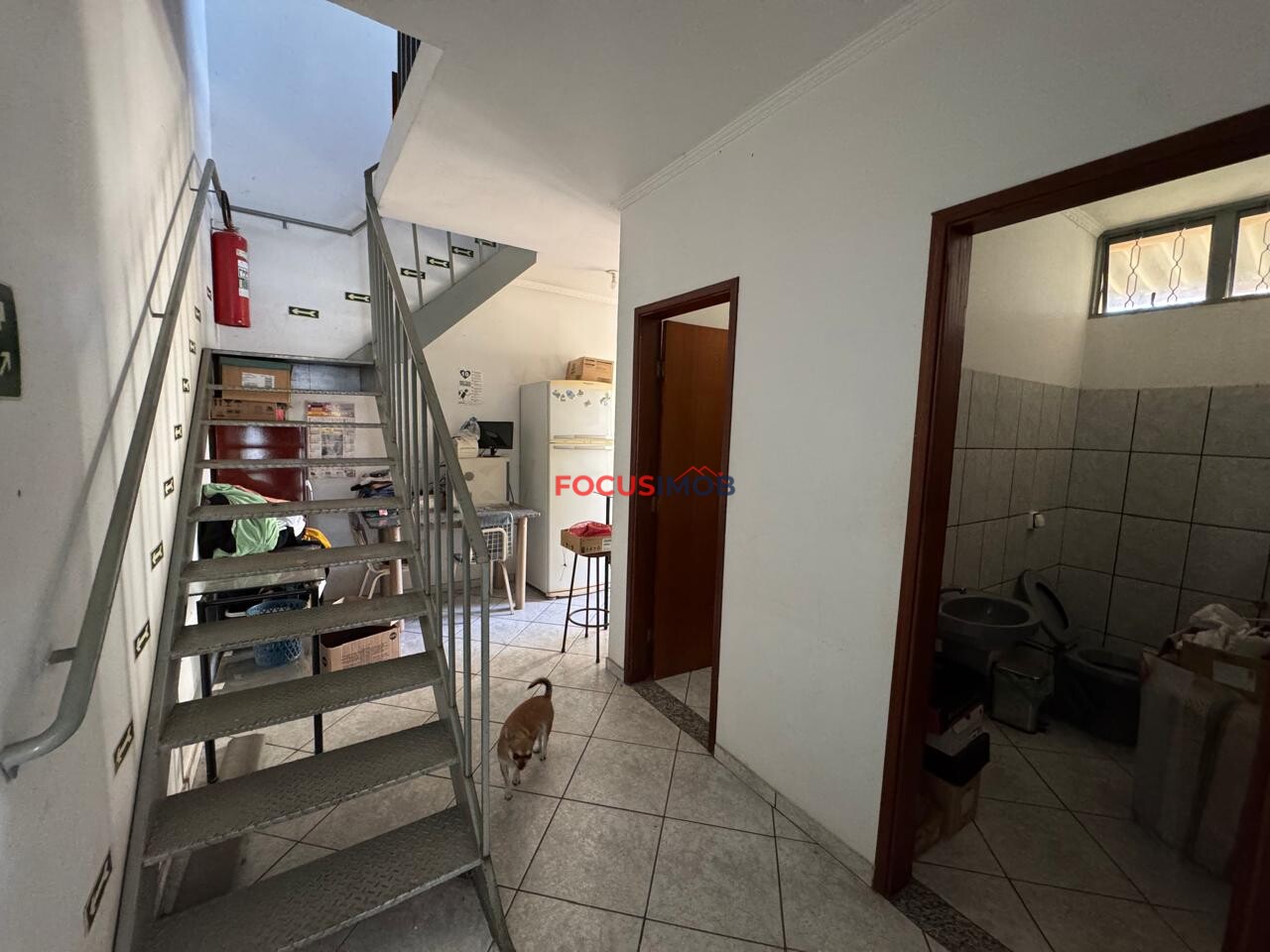Salão Comercial de 140 m² com Mezanino na Avenida Londrina – Ypê II – Mogi Guaçu