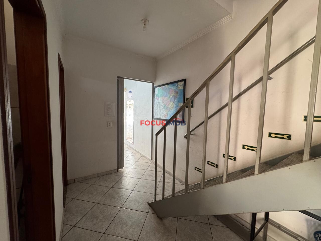 Salão Comercial de 140 m² com Mezanino na Avenida Londrina – Ypê II – Mogi Guaçu